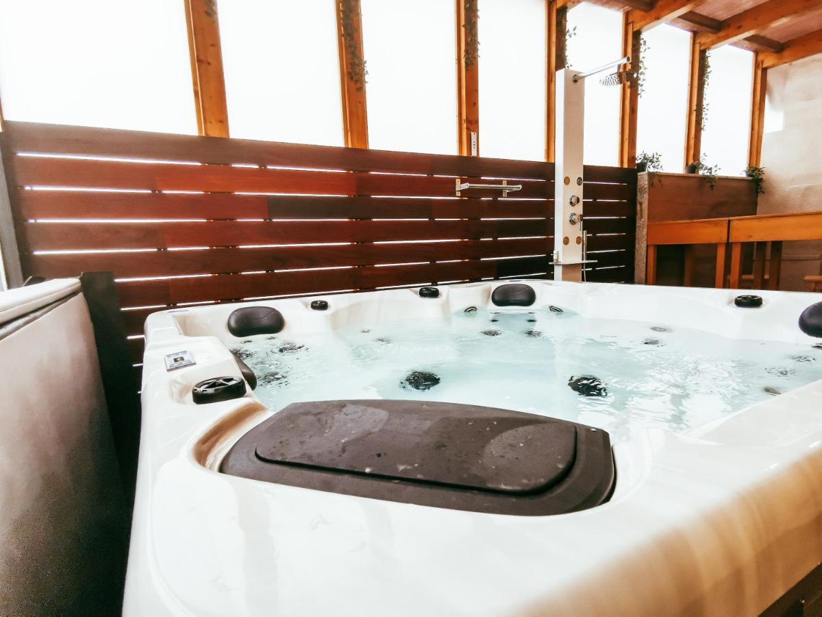 Gold Suite T2-Praia Do Furadouro オヴァール エクステリア 写真